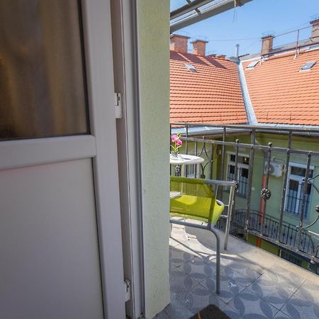 Iranyi Studio Βουδαπέστη Εξωτερικό φωτογραφία